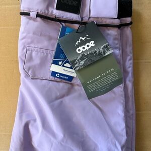 DOPE faded violet men’s small snowboarding pants. New with tags.